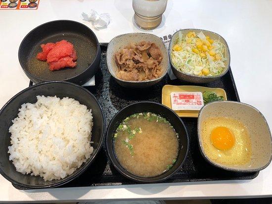 吉野家 品川駅港南口店